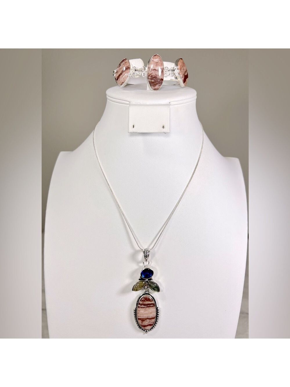 Coconut Jasper 925 Gemstone Pendant & Bracelet